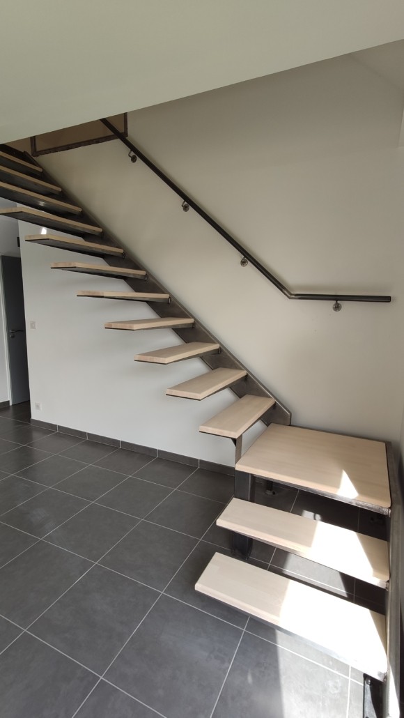 fabrication et pose d'escalier sur mesure